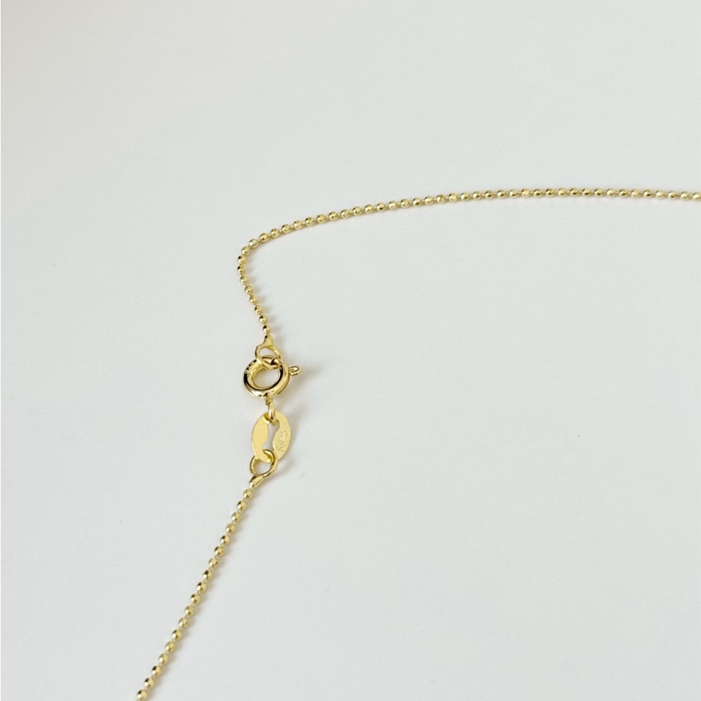 Camelia Heart Necklace - Picture 4 of 4